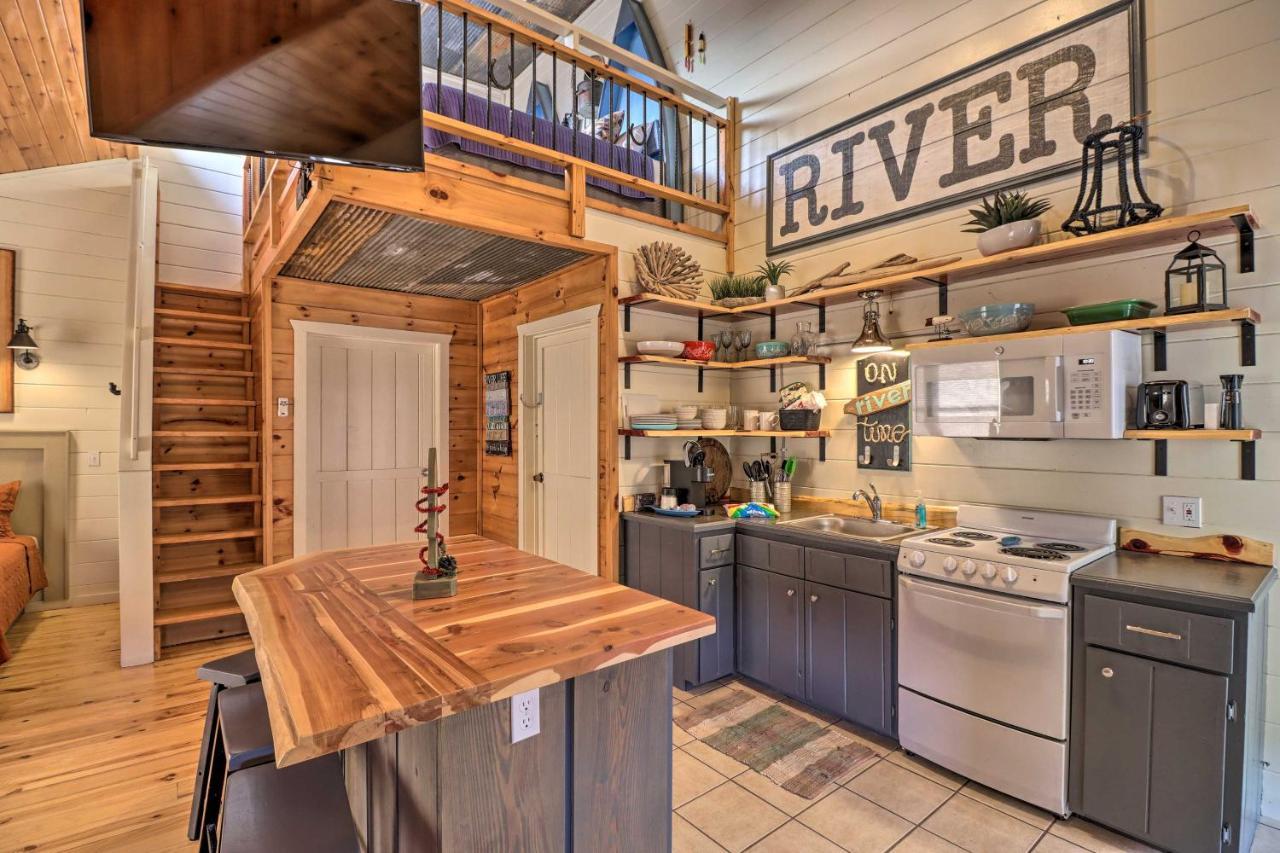 Pet-Friendly Studio With Loft And Mountain Views! Екстер'єр фото