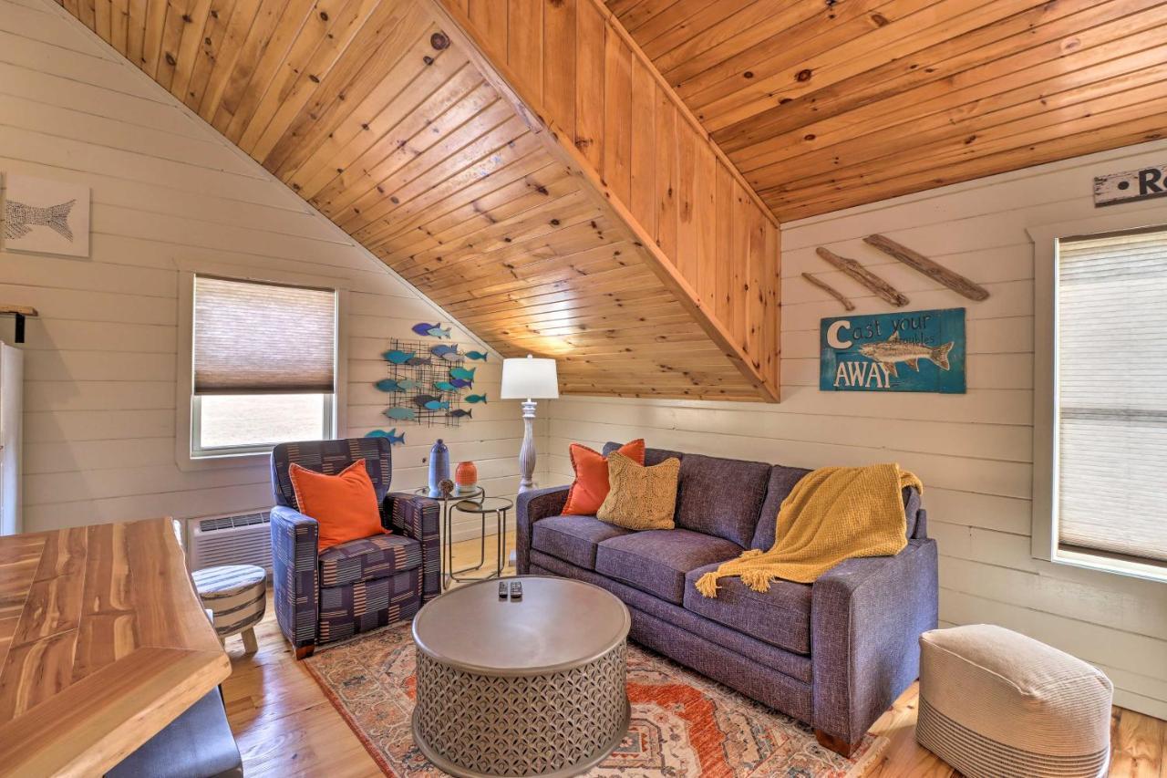 Pet-Friendly Studio With Loft And Mountain Views! Екстер'єр фото