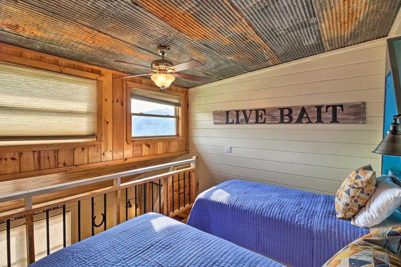 Pet-Friendly Studio With Loft And Mountain Views! Екстер'єр фото